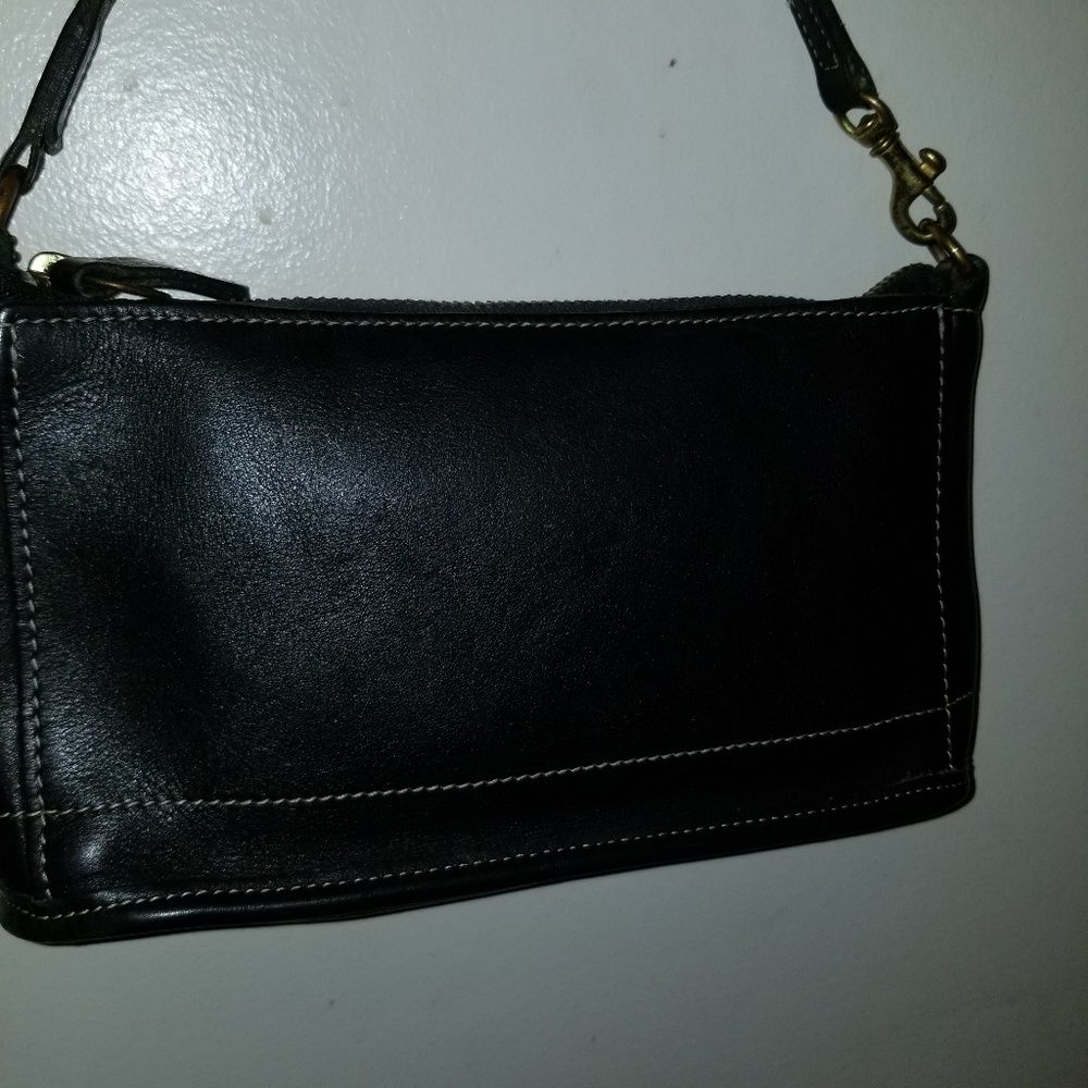 Coach  genuine leather mini purse. Authentic